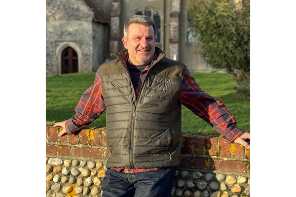 Photograph of Des Fulcher